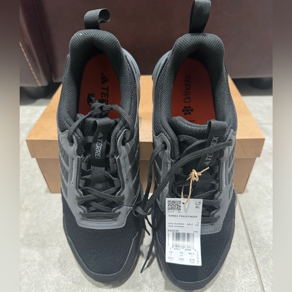Size 10.5 - Adidas Tracefinder Trail Black Grey - Picture 3 of 7